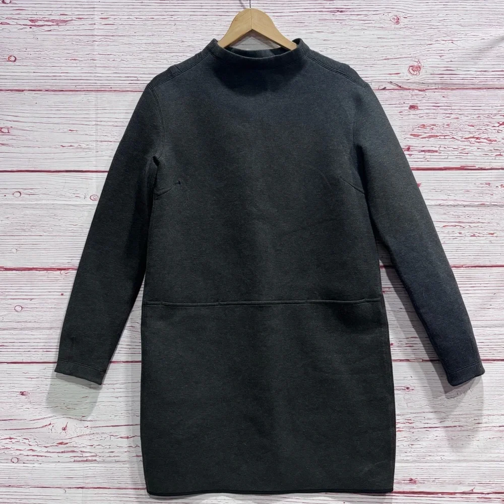 Lululemon City Bound Dress in Heathered Black Sz 6